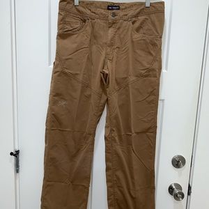 Arc’teryx Khaki Hiking Pants Mens